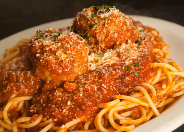 Spaghetti with meatballs and marinara sauce